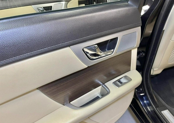 Jaguar XF cena 57900 przebieg: 106000, rok produkcji 2012 z Suchedniów małe 631